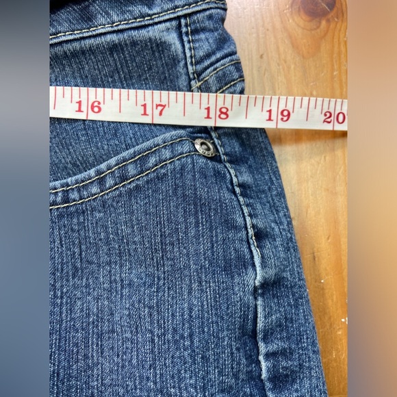 RIDERS Blue Flared Denim Jeans - Picture 3 of 6